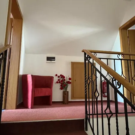 Penzión pre hostí Park Tatranska Lomnica