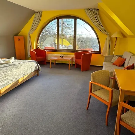 Park ゲストハウス 3*